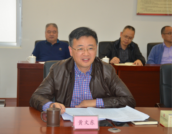 黃(huáng)文東_meitu_1.jpg